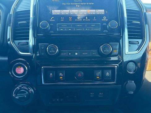 Used 2022 Nissan Titan Platinum Reserve w/ Moonroof Package AWD/4WD image 15