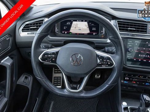 Used 2022 Volkswagen Tiguan SEL R-Line image 24