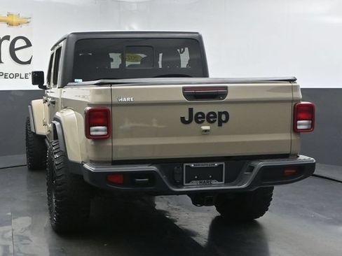 Used 2022 Jeep Gladiator Sport AWD/4WD image 56