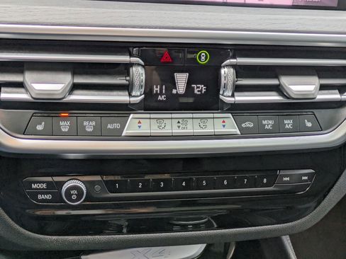 Used 2024 BMW X4 xDrive30i image 23