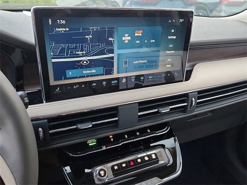 New 2024 Lincoln Corsair Grand Touring image 8