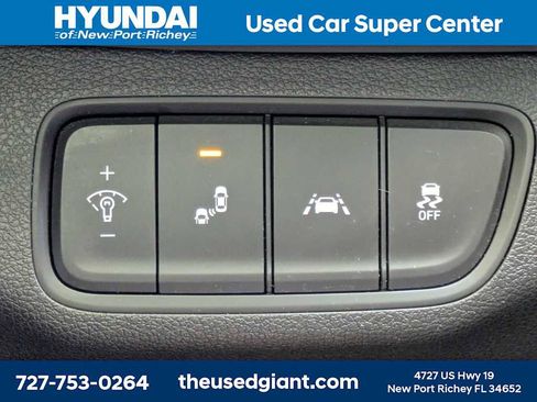 Used 2020 Hyundai Santa Fe SEL FWD image 27