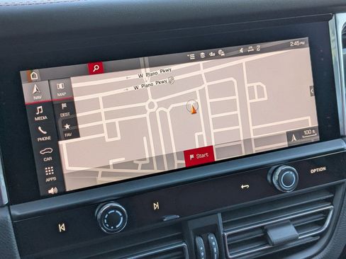 New 2026 Porsche Macan AWD/4WD image 18