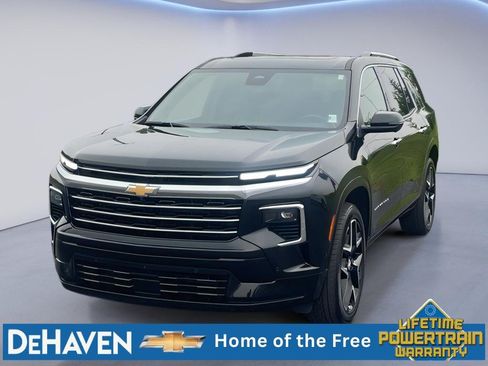 Used 2026 Chevrolet Traverse High Country w/ LPO, Floor Liner Package AWD/4WD image 1