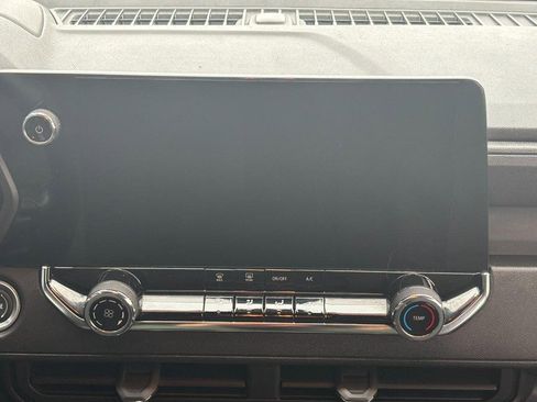 Used 2023 Chevrolet Colorado Trail Boss w/ Technology Package image 13