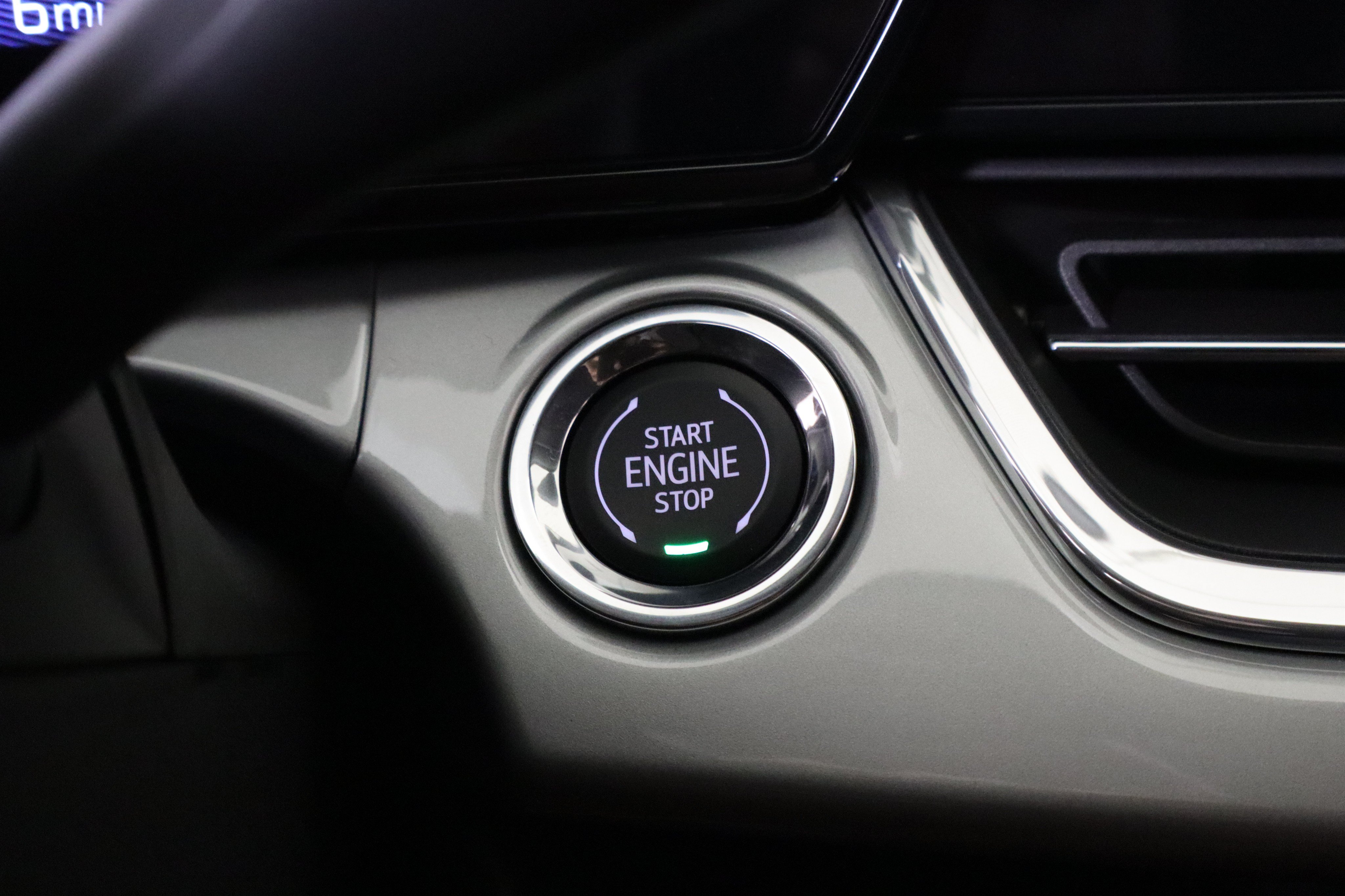New 2026 Chevrolet Trax LT w/ Midnight Edition FWD image 33