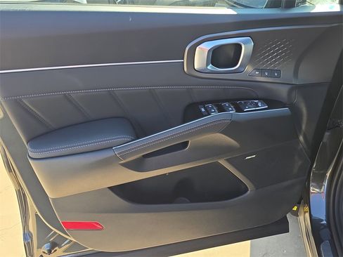 New 2026 Kia Sorento SX Prestige image 19