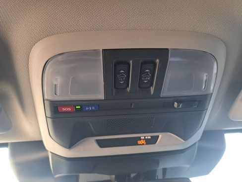 Certified 2025 Subaru Crosstrek 2.5i Limited w/ Crosstrek Mirror Package image 19