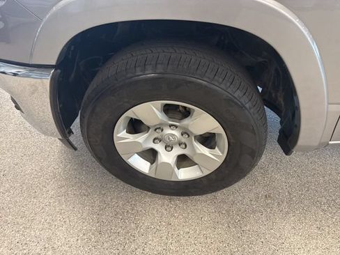 Used 2025 RAM 1500 Big Horn AWD/4WD image 10