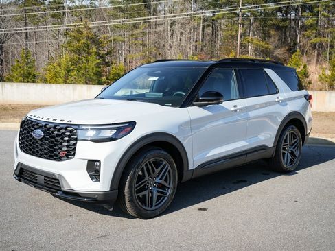 New 2026 Ford Explorer ST w/ Sun And Sound Package AWD/4WD image 11
