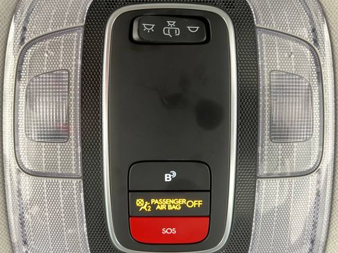 Used 2024 Hyundai Kona SEL AWD/4WD image 61