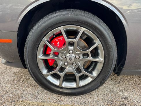 Used 2017 Dodge Challenger GT w/ Driver Convenience Group image 15