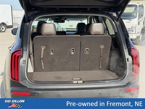 Used 2021 Kia Telluride SX w/ Nightfall Edition Package AWD/4WD image 5