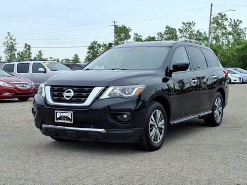 Used 2020 Nissan Pathfinder SL AWD/4WD image 3