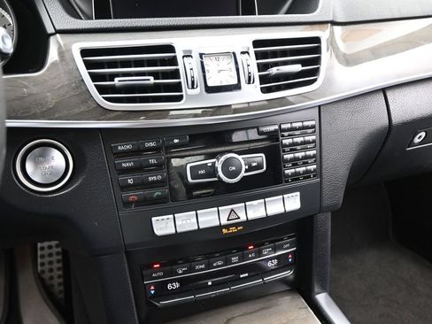 Used 2014 Mercedes-Benz E 350 Sedan image 15