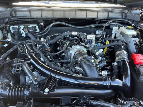Certified 2023 Ford Bronco Wildtrak AWD/4WD image 31