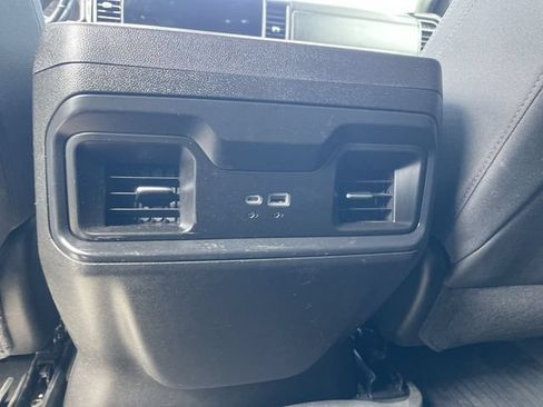 Used 2025 Chevrolet Silverado 1500 LT AWD/4WD image 21