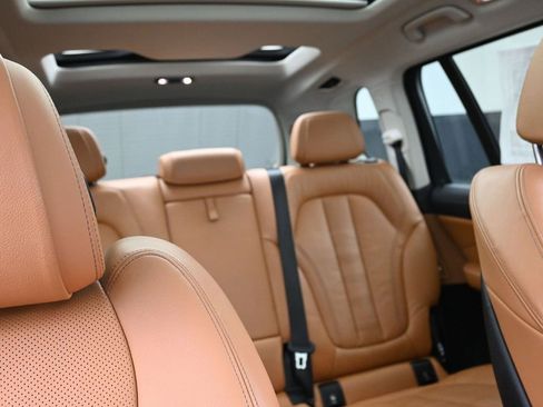 Used 2026 Cadillac XT5 Premium Luxury w/ Driver Assist Package image 14