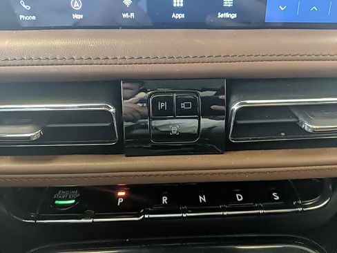 Certified 2023 Lincoln Nautilus Reserve AWD/4WD image 21