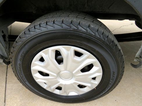 Used 2018 Ford Transit 350 148 High Roof Extended image 17