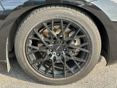 Used 2018 Nissan 370Z Touring RWD image 18