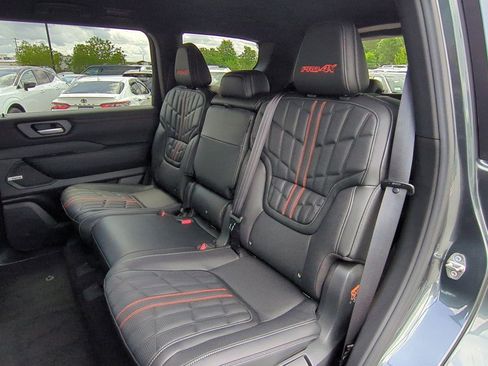 New 2025 Nissan Armada PRO-4X image 28