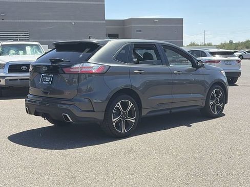 Used 2019 Ford Edge ST w/ Convenience Package AWD/4WD image 6