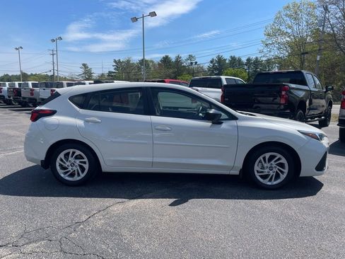 Used 2024 Subaru Impreza 2.0i AWD/4WD image 9