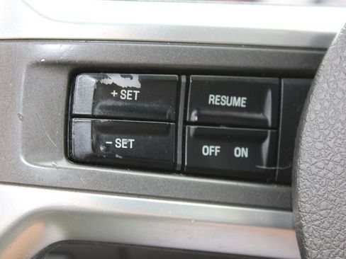 Used 2010 Ford Mustang GT RWD image 22
