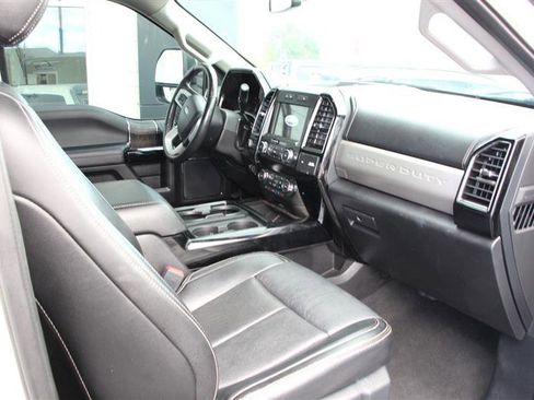 Used 2021 Ford F250 Lariat image 12