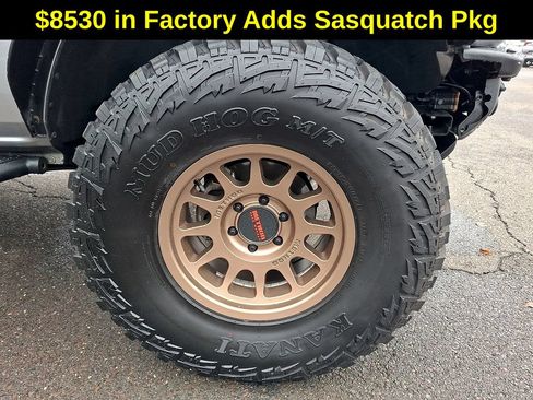 Used 2023 Ford Bronco 2-Door w/ Sasquatch Package AWD/4WD image 12