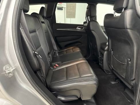 Used 2021 Jeep Grand Cherokee Limited w/ Premium Lighting Group AWD/4WD image 21