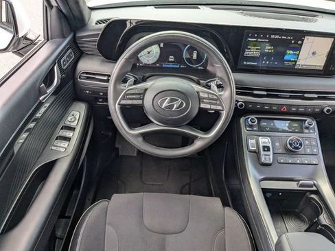 Used 2025 Hyundai Palisade Calligraphy AWD/4WD image 16