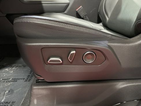 Used 2024 GMC Sierra 3500 Denali w/ Denali Reserve Package image 14