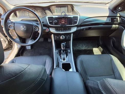 Used 2013 Honda Accord EX-L image 17