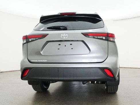 New 2026 Toyota Highlander XLE AWD/4WD image 43