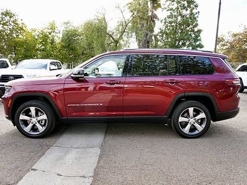 Used 2021 Jeep Grand Cherokee L Limited w/ Trailer Tow Package AWD/4WD image 8