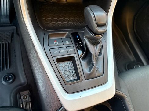 Used 2024 Toyota RAV4 XLE image 14