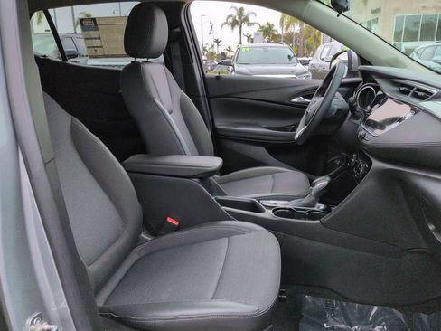 Used 2023 Buick Encore GX Select w/ Sport Touring Package FWD image 29