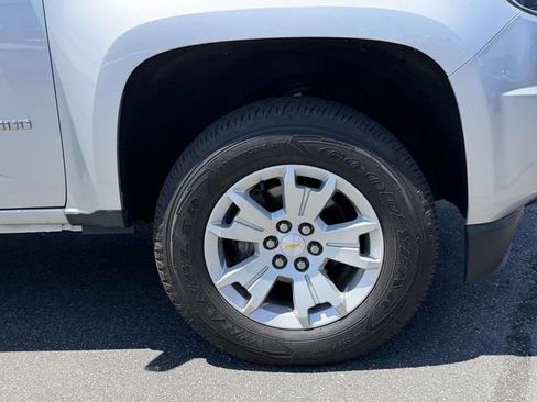 Used 2018 Chevrolet Colorado LT w/ LT Convenience Package AWD/4WD image 7