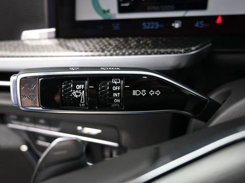 Used 2025 Cadillac Escalade V image 44