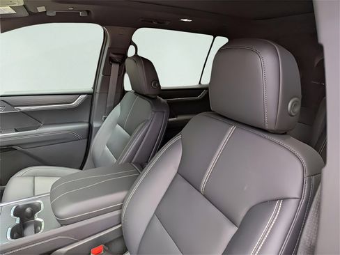 New 2026 GMC Acadia Elevation w/ Black Edition image 11