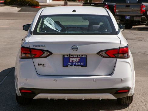 Used 2021 Nissan Versa S image 6