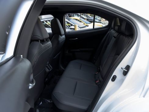 Used 2024 Lexus UX 250h F Sport FWD image 50
