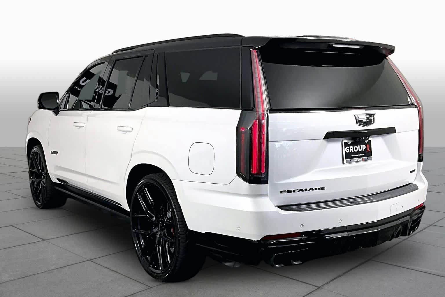 Used 2025 Cadillac Escalade V w/ LPO, Floor Liner Package AWD/4WD image 11