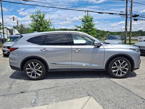 Used 2022 Acura MDX SH-AWD w/ Technology Package image 32