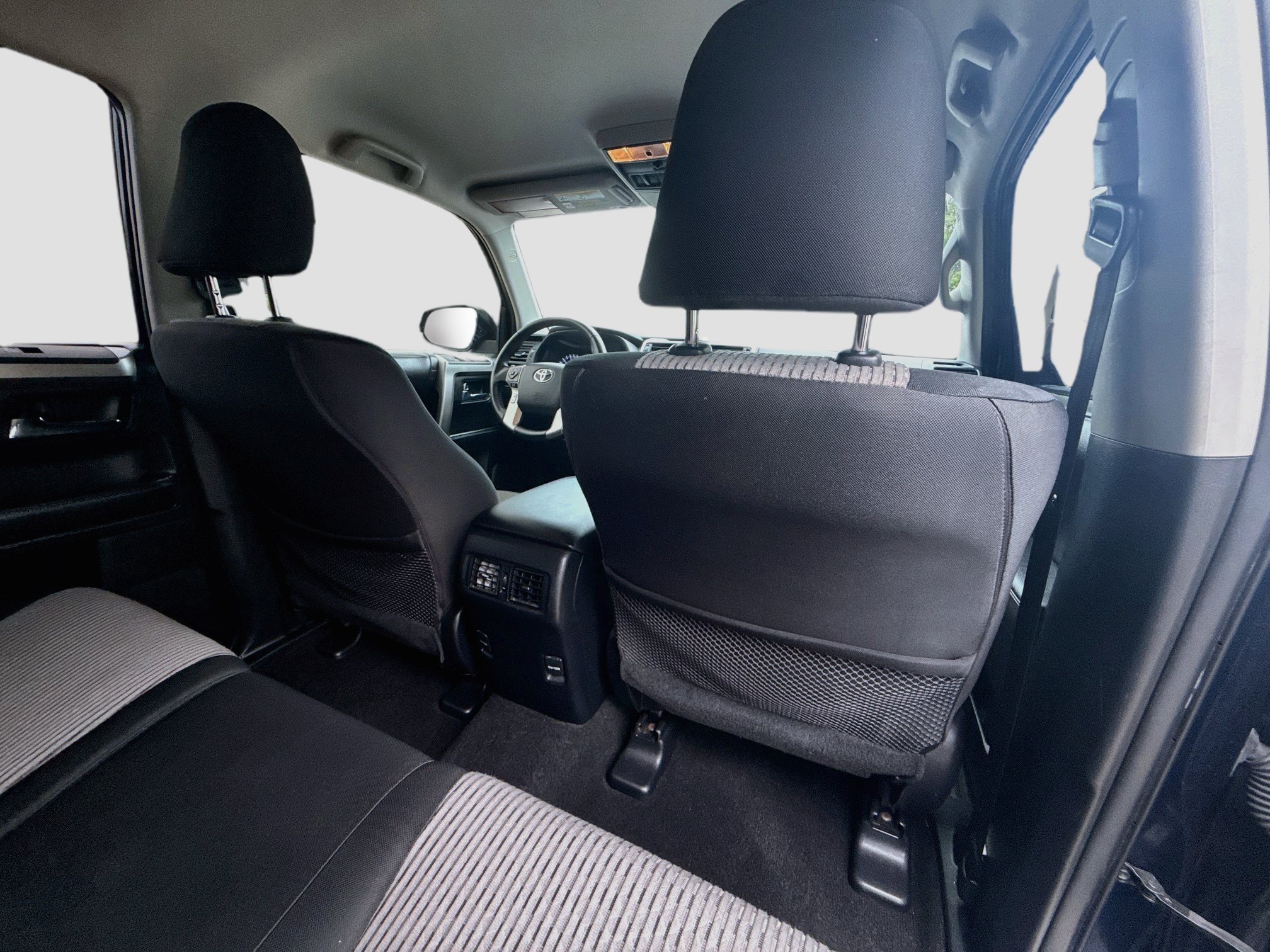 Used 2019 Toyota 4Runner SR5 RWD image 27