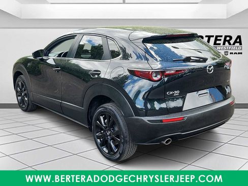 Used 2024 MAZDA CX-30 AWD 2.5 S w/ Select Sport Pkg image 4