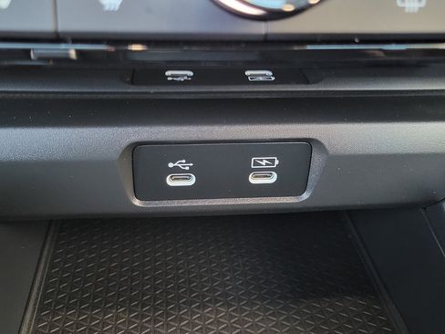 Used 2023 Honda Accord Sport image 30