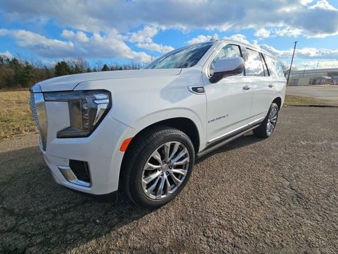 Used 2021 GMC Yukon Denali w/ Denali Ultimate Package image 10